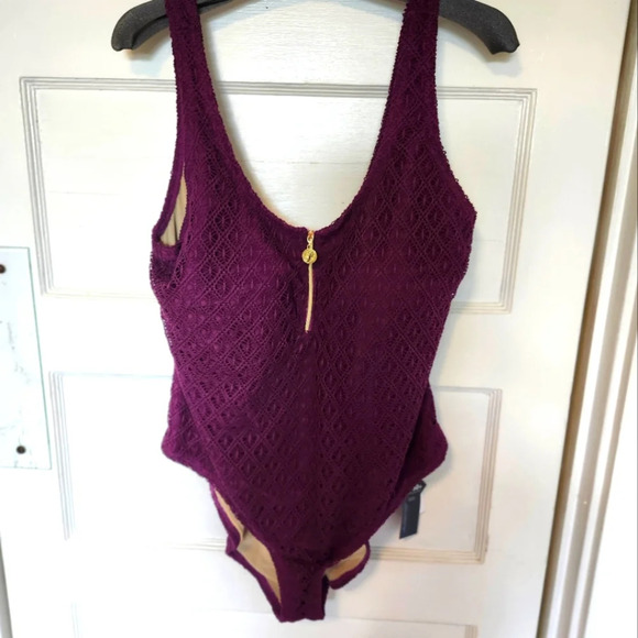 Paramour upf 50 zip front purple crochet swimsuit sz 1x NWT - Picture 1 of 10